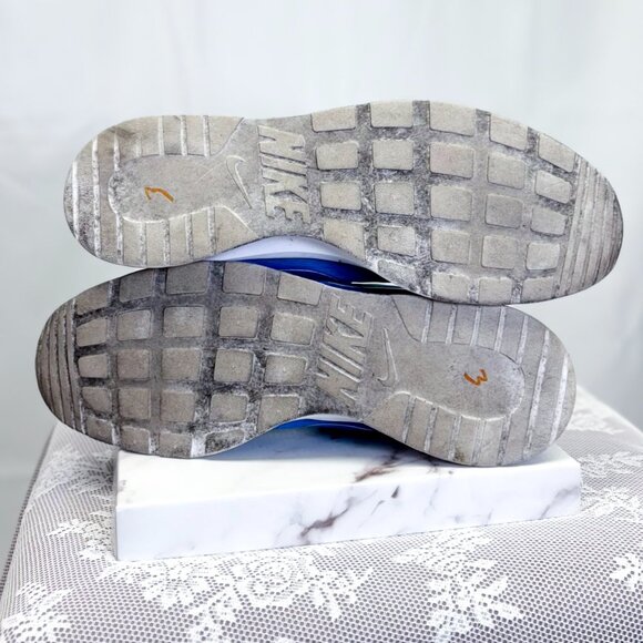 NIKE Mens Tanjun Running Shoes EasyOn Style Sneakers - Picture 10 of 10